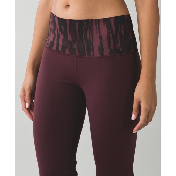 lululemon athletica Pants - LULULEMON Groove PantIII Animal Print